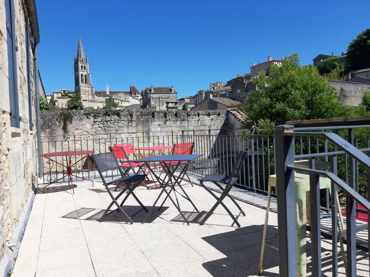 Les Logis Des Vignobles Saint Emilion En Duplex N 2 Avec Terrasse Lägenhet Exteriör bild